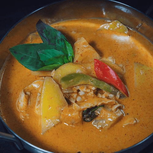 MANGO RED CURRY (RICE PLATE)