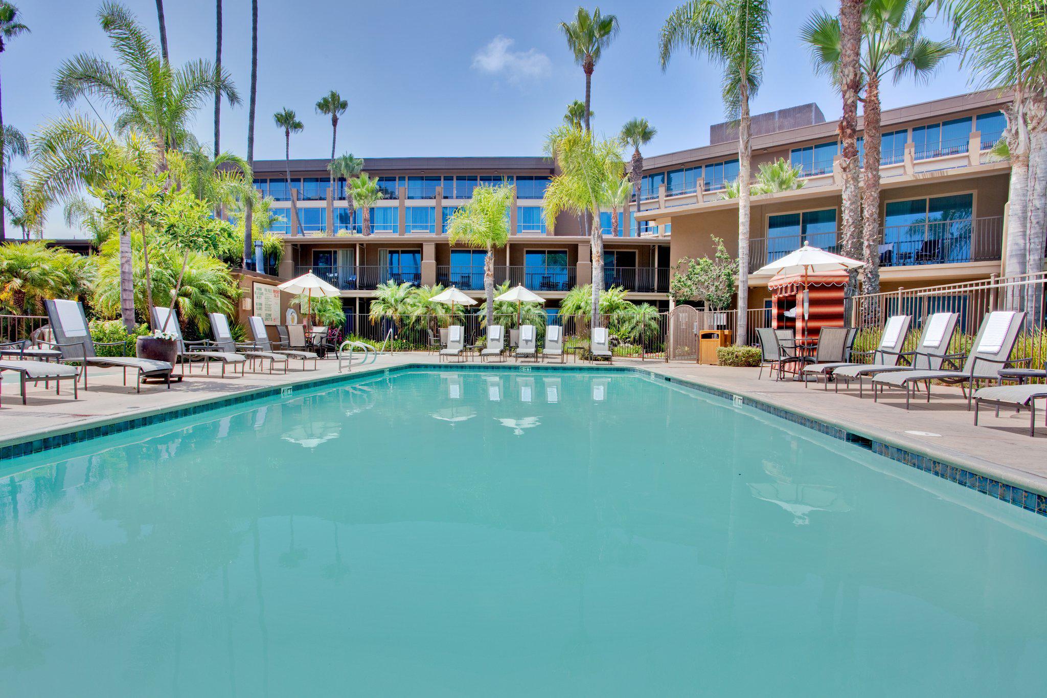 Holiday Inn San Diego - Bayside Photo