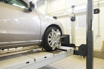 Images St. Marys Wheel Alignment Inc.