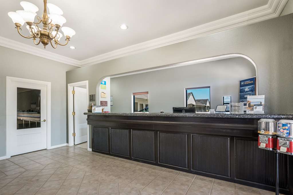 SureStay by Best Western Alice Image