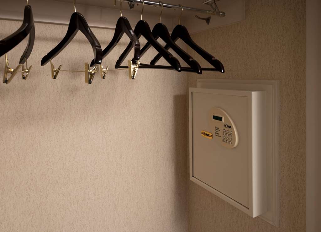 Hilton Atlanta Airport Image