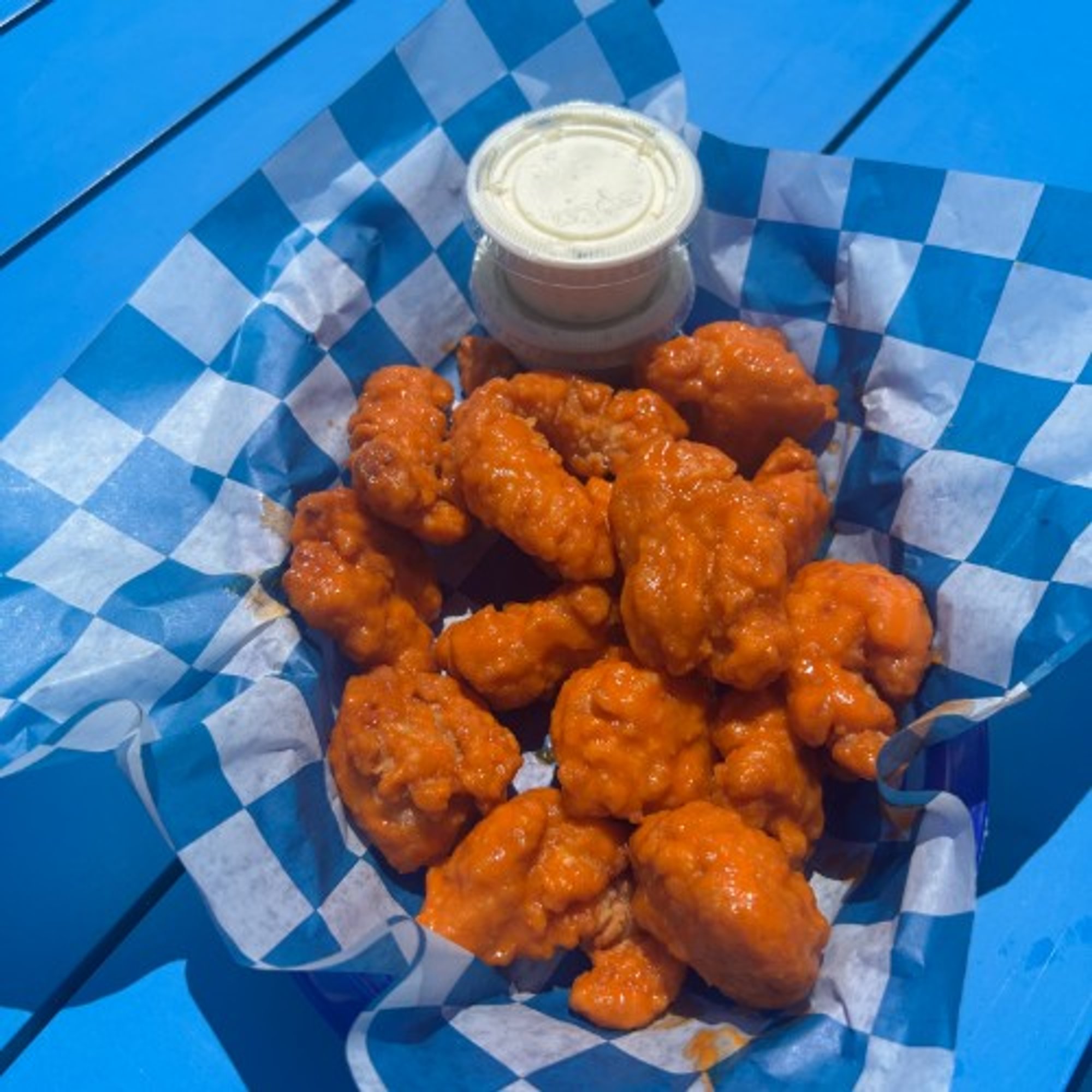 Boneless Chicken Wings (8 ounces)
