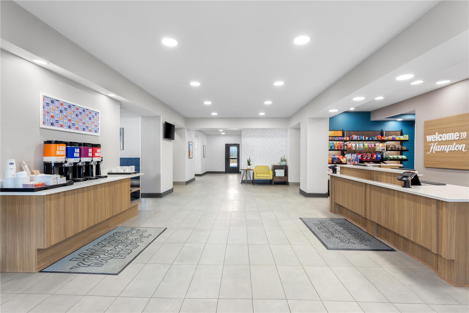 Hampton Inn & Suites Chicago Deer Park Image