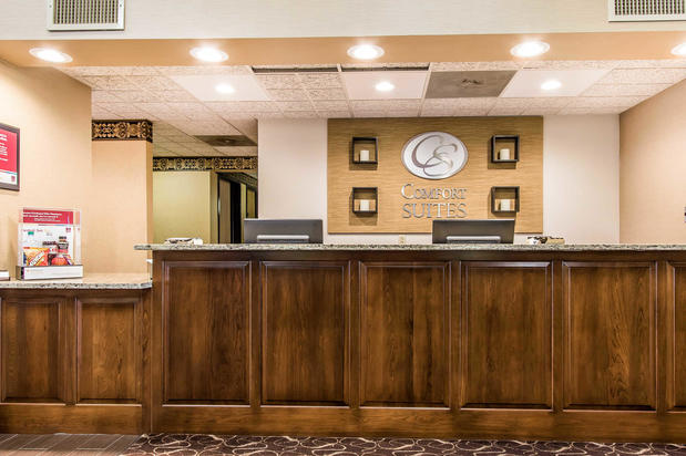 Images Comfort Suites