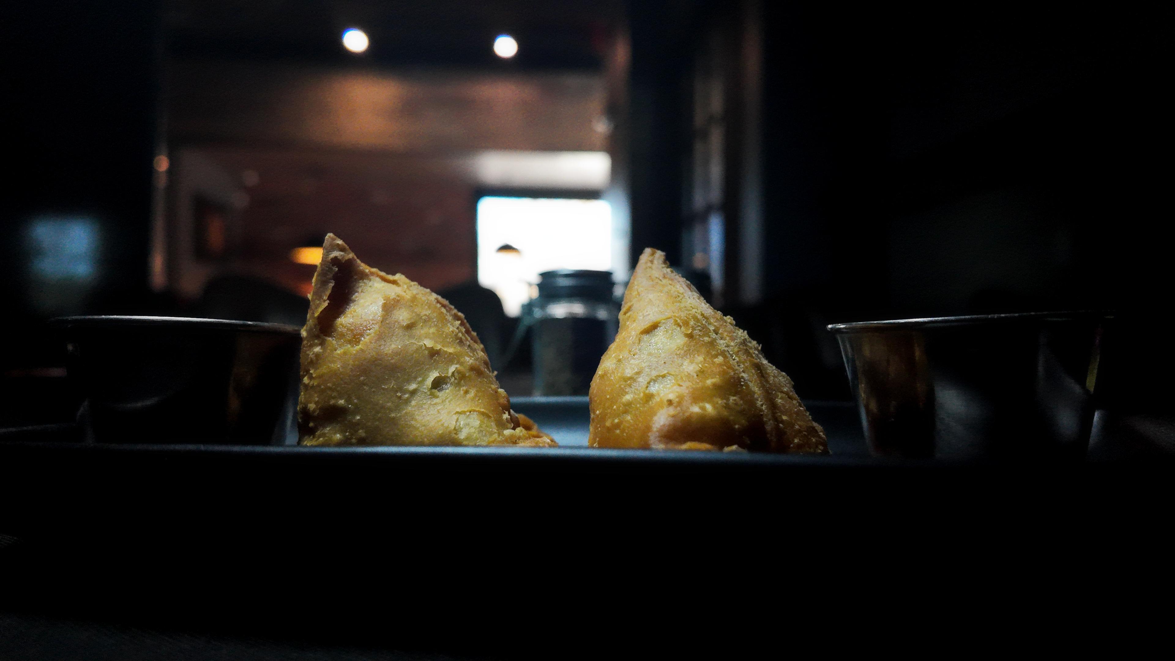 Crispy Fried Veg Samosa