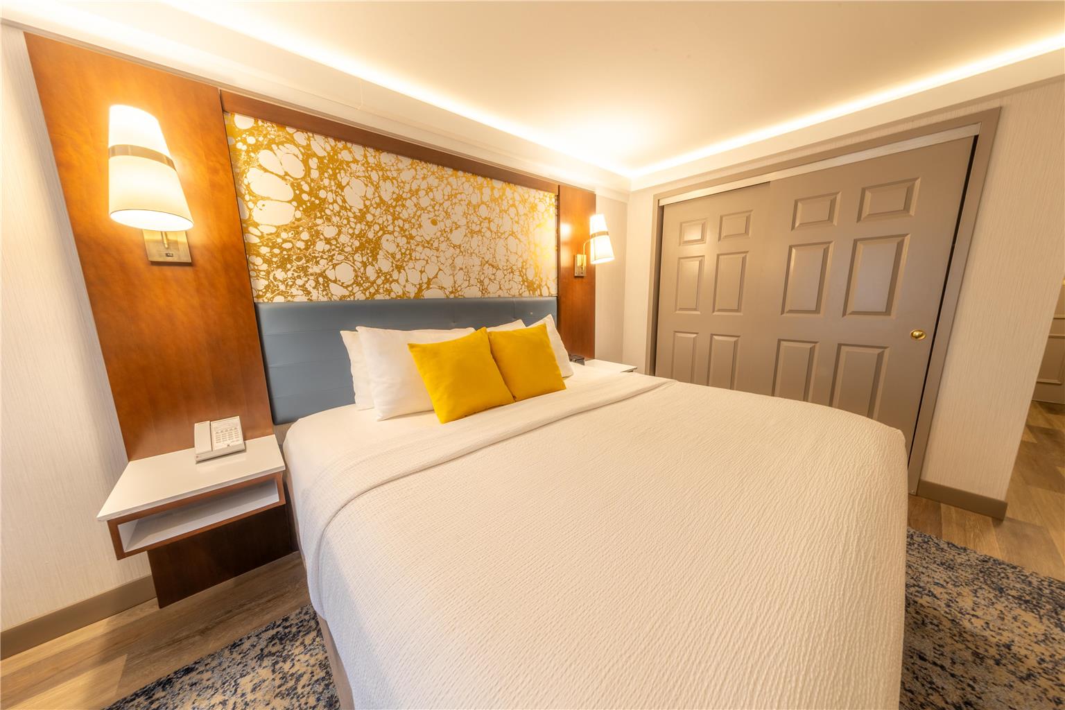 The Westfield Inn, BW Signature Collection Image