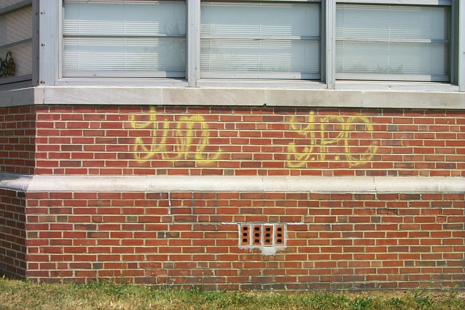 Evergreen Cleaning Image