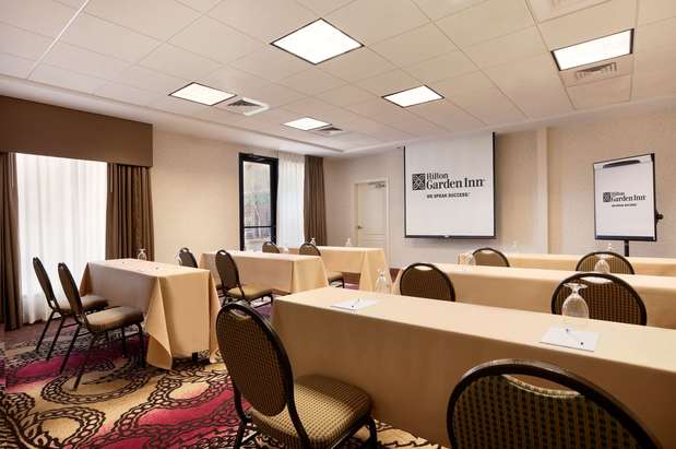 Images Hilton Garden Inn Scottsdale North/Perimeter Center
