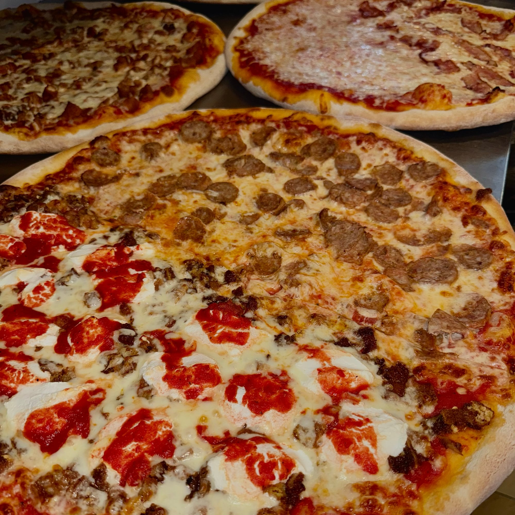 LARGE CHEESE PIZZA