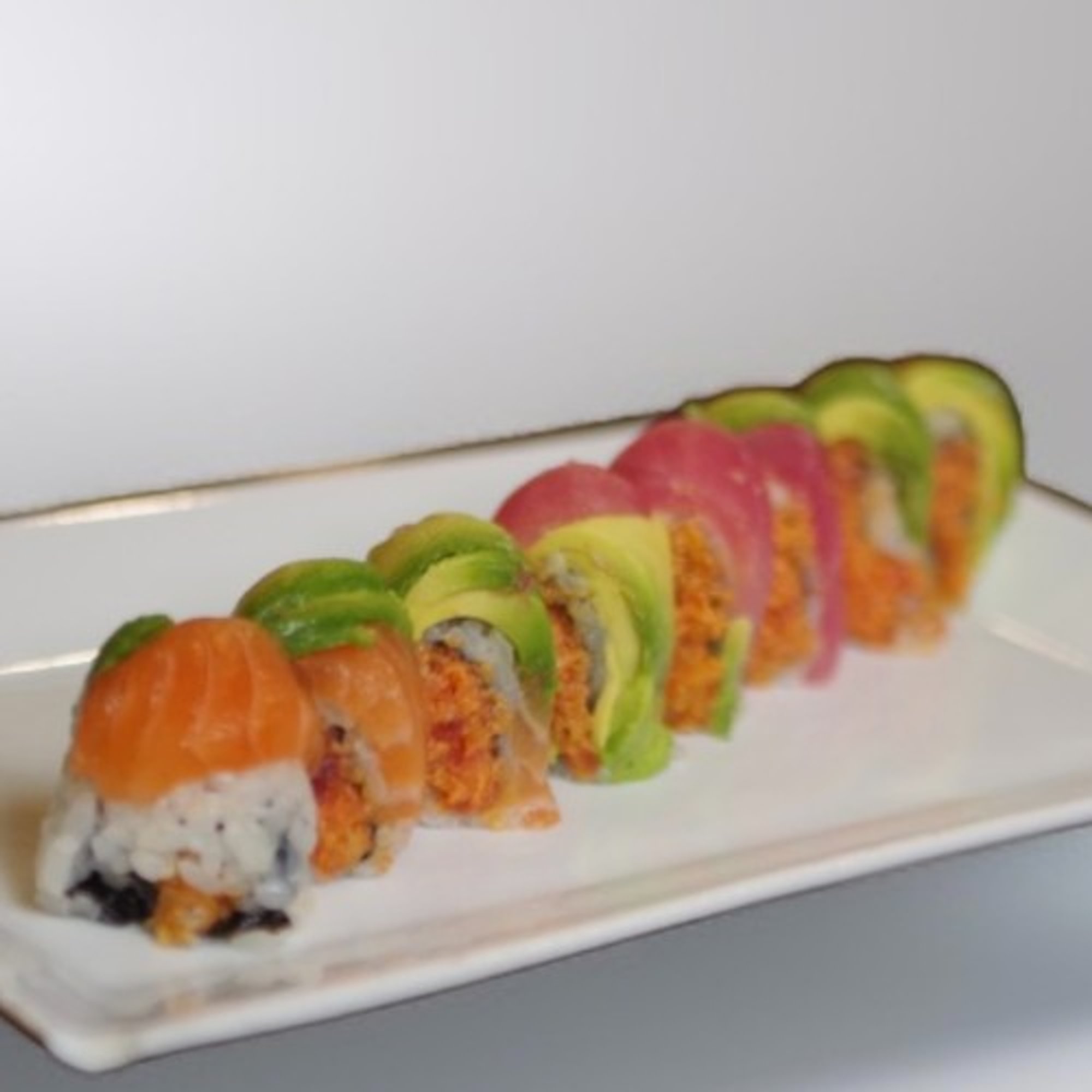 Pink Lady Palace Special Roll