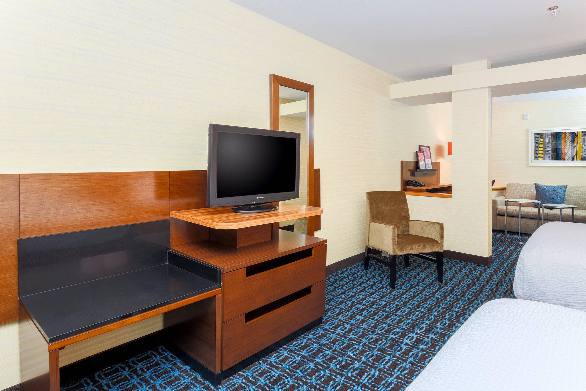 Fairfield Inn & Suites by Marriott Las Vegas South Photo