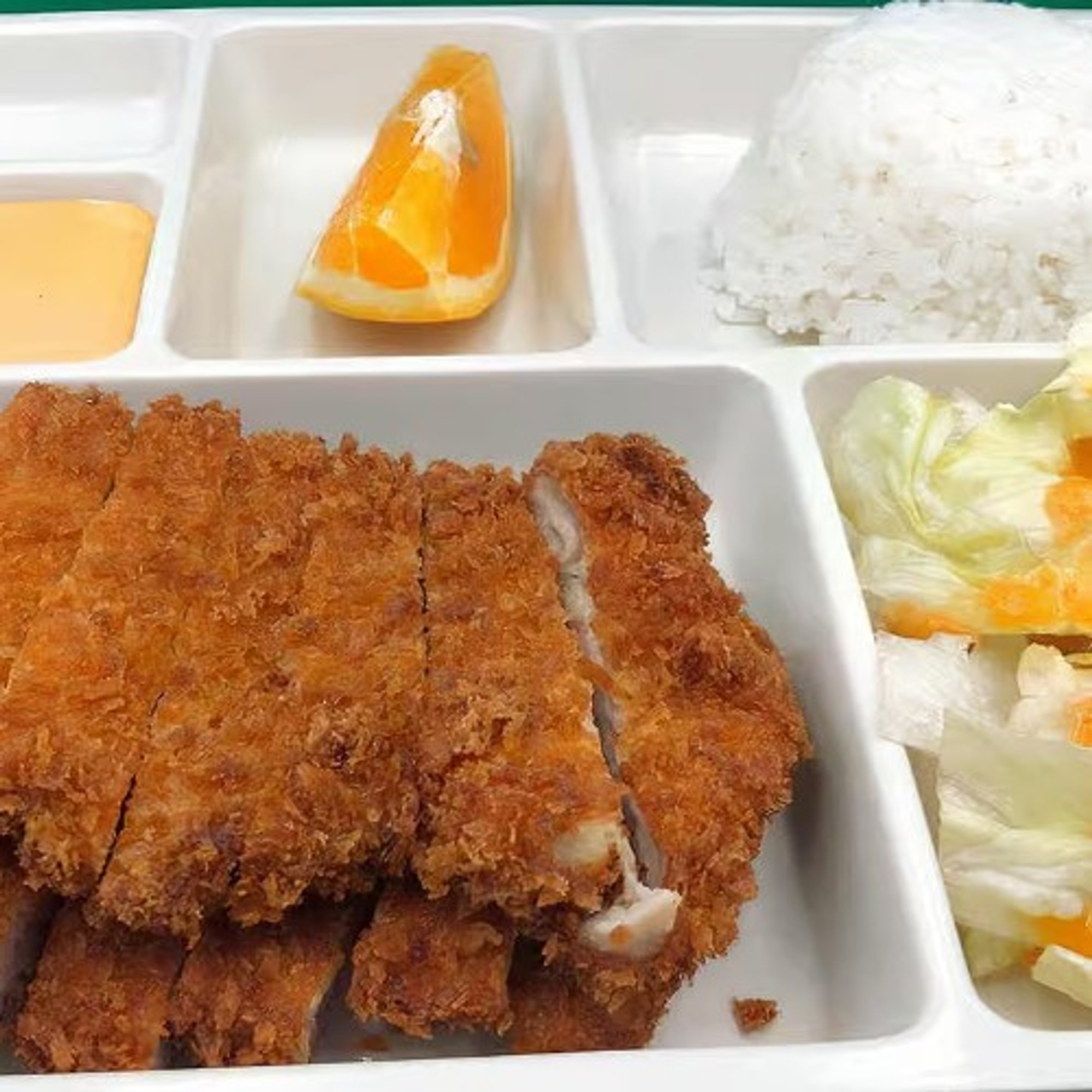 Chicken Katsu Plate (2 Mieng Ga Com+Salad)