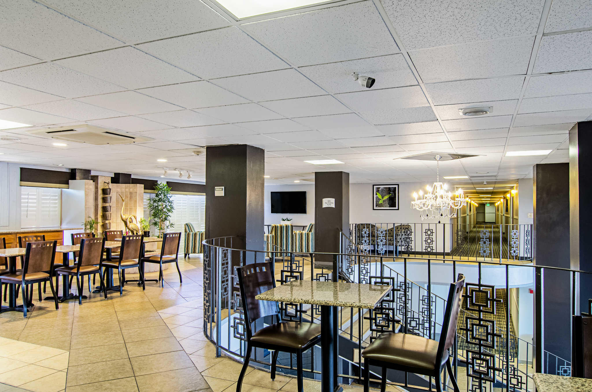 Quality Inn & Suites Denver Stapleton Photo