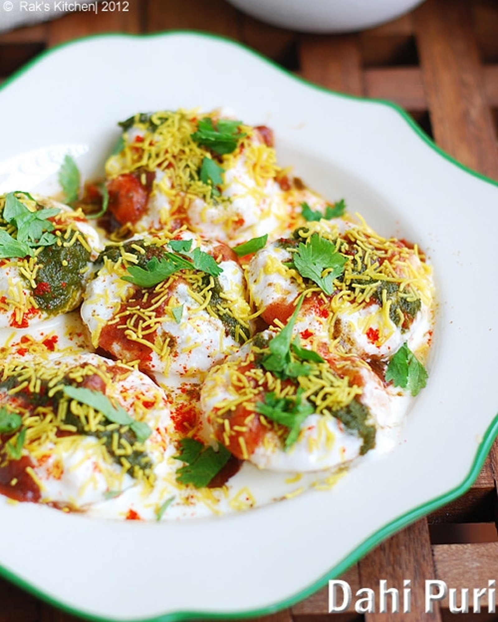 Sev Dahi Puri (Vegeterian)