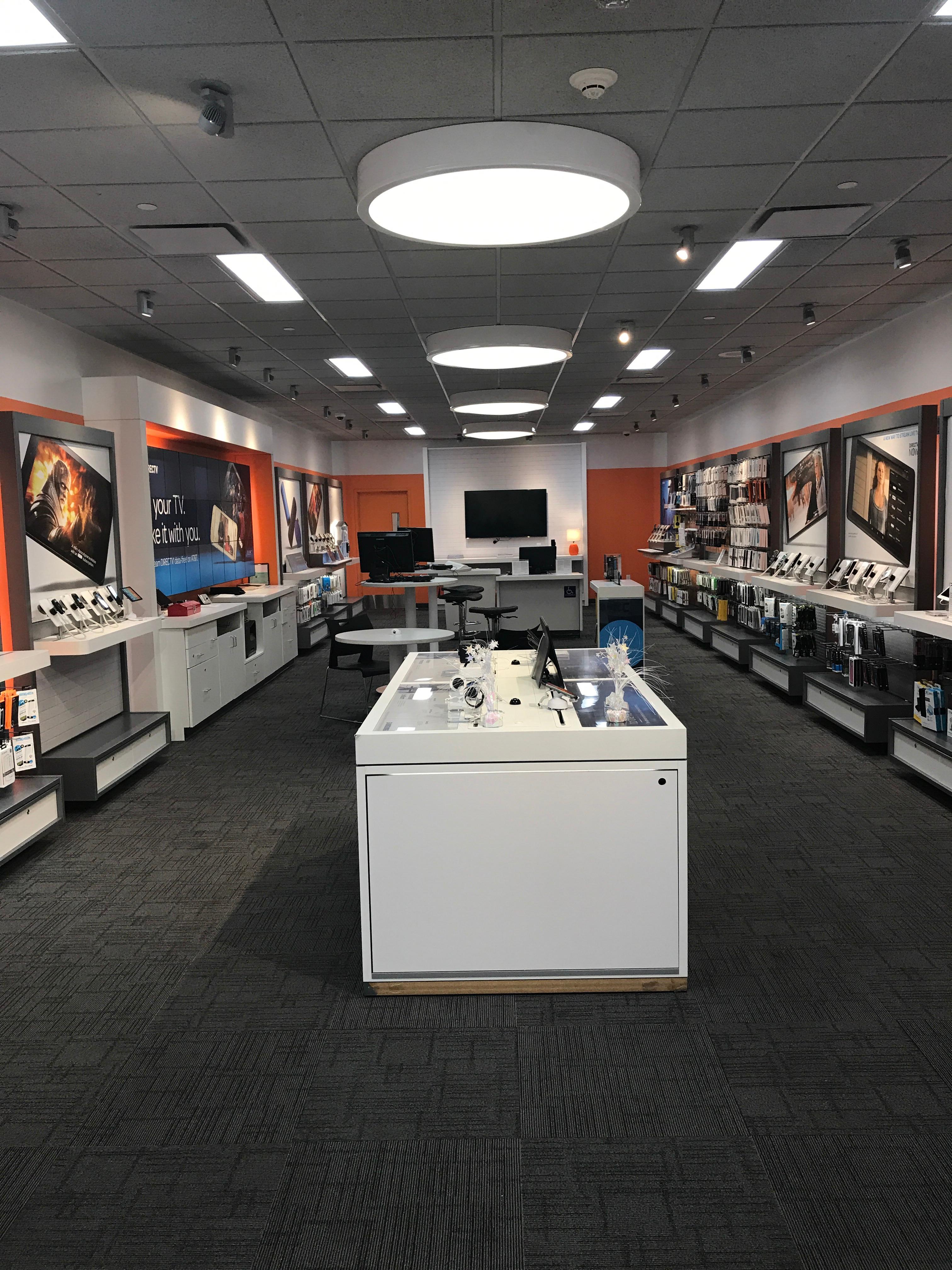 AT&T Store Photo