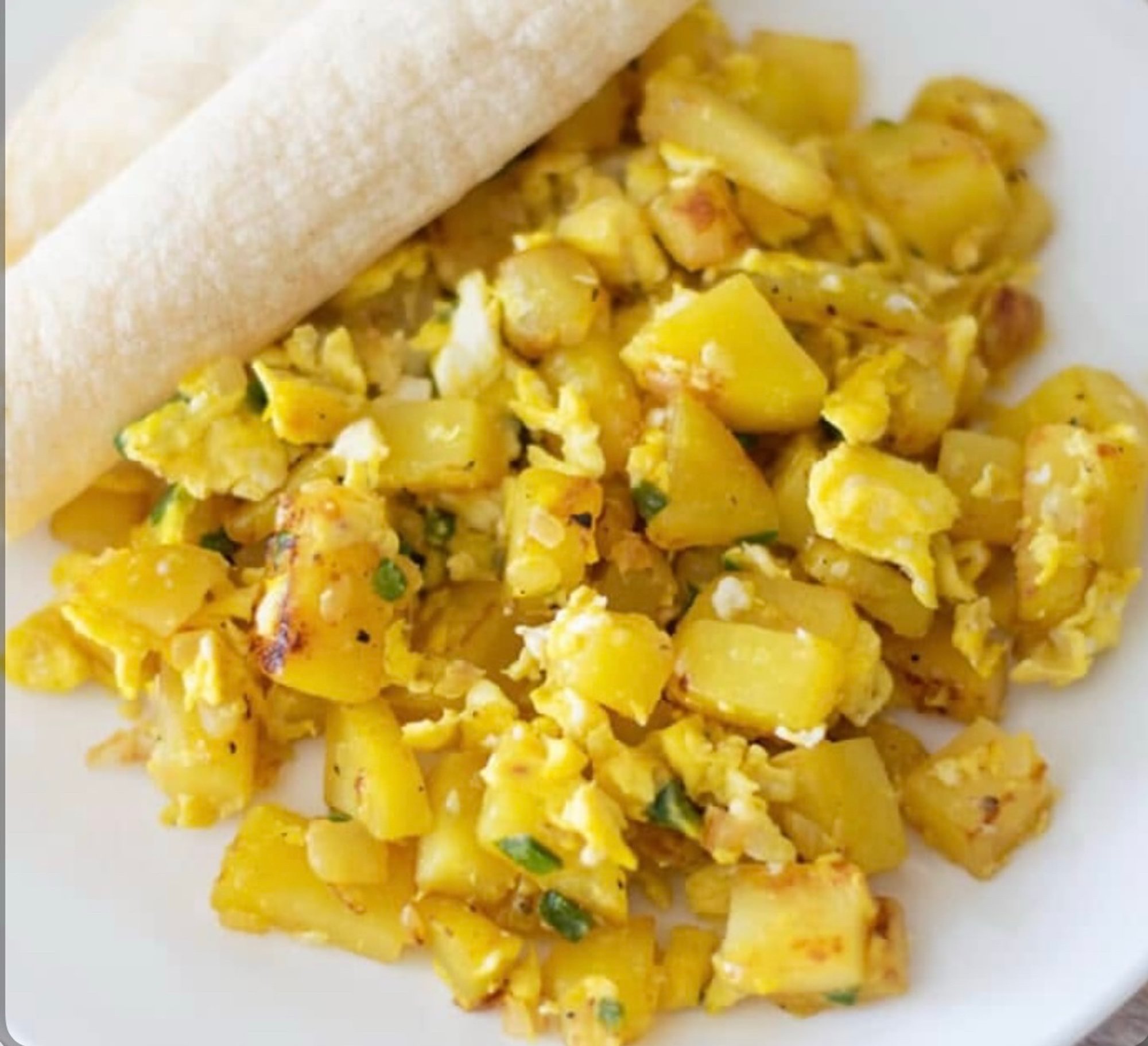 Eggs With Potatoes
