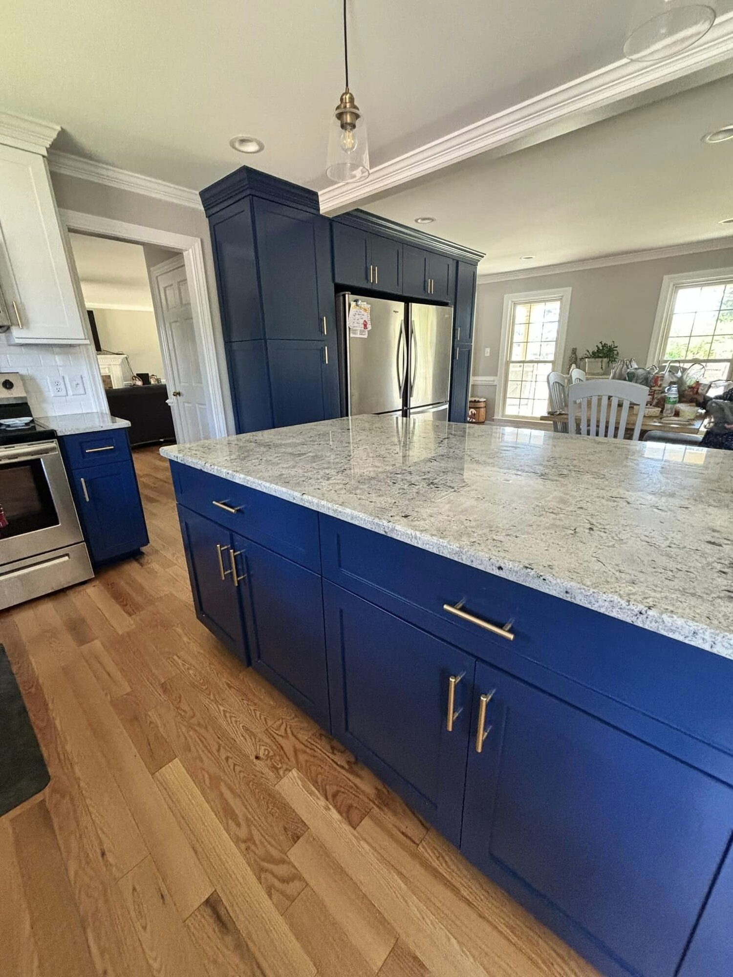 RazorEdge Cleaning Services Image