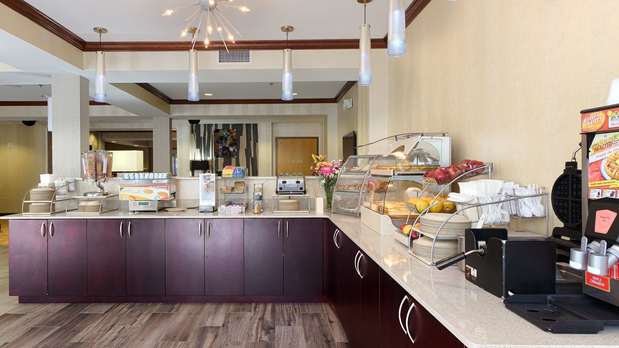 Images Best Western Plus River Escape Inn & Suites