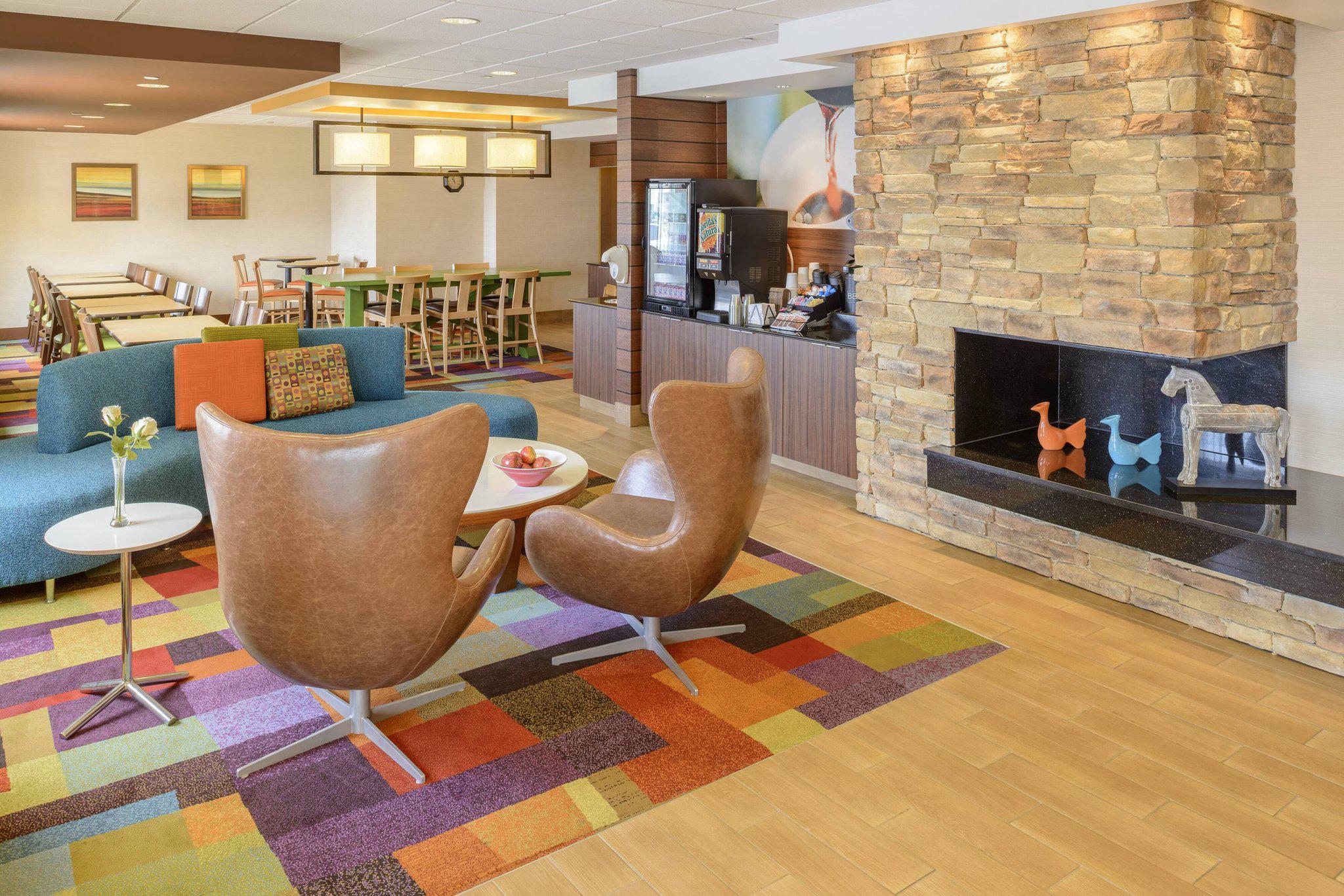 Fairfield Inn by Marriott Indianapolis South Photo