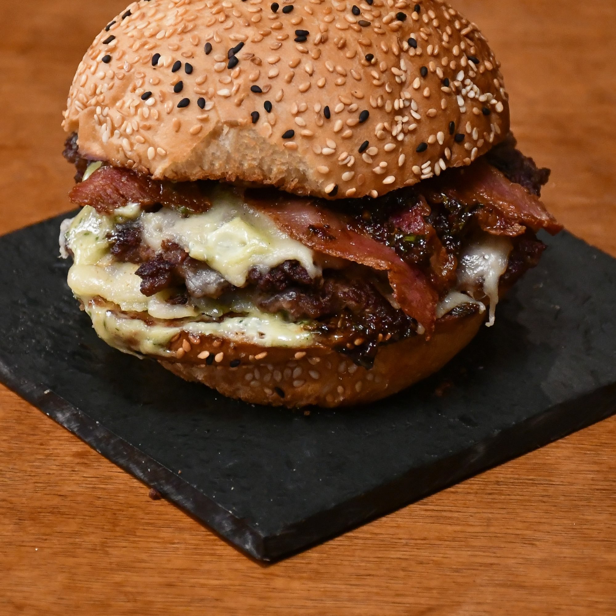 Black & Blue Burger