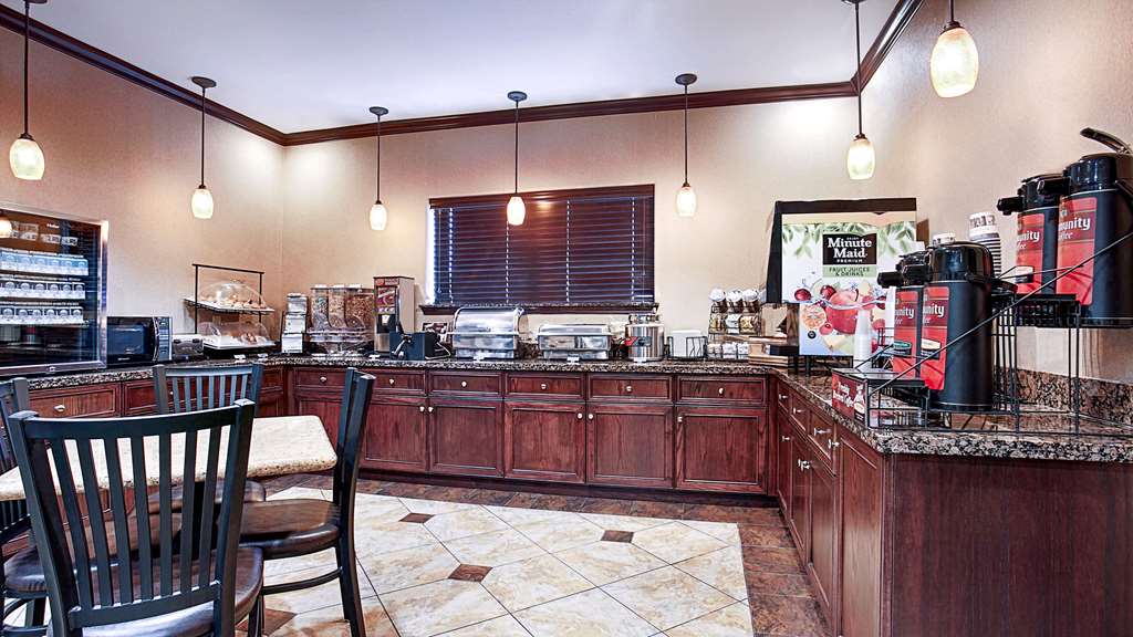 Best Western Plus Royal Mountain Inn & Suites Image