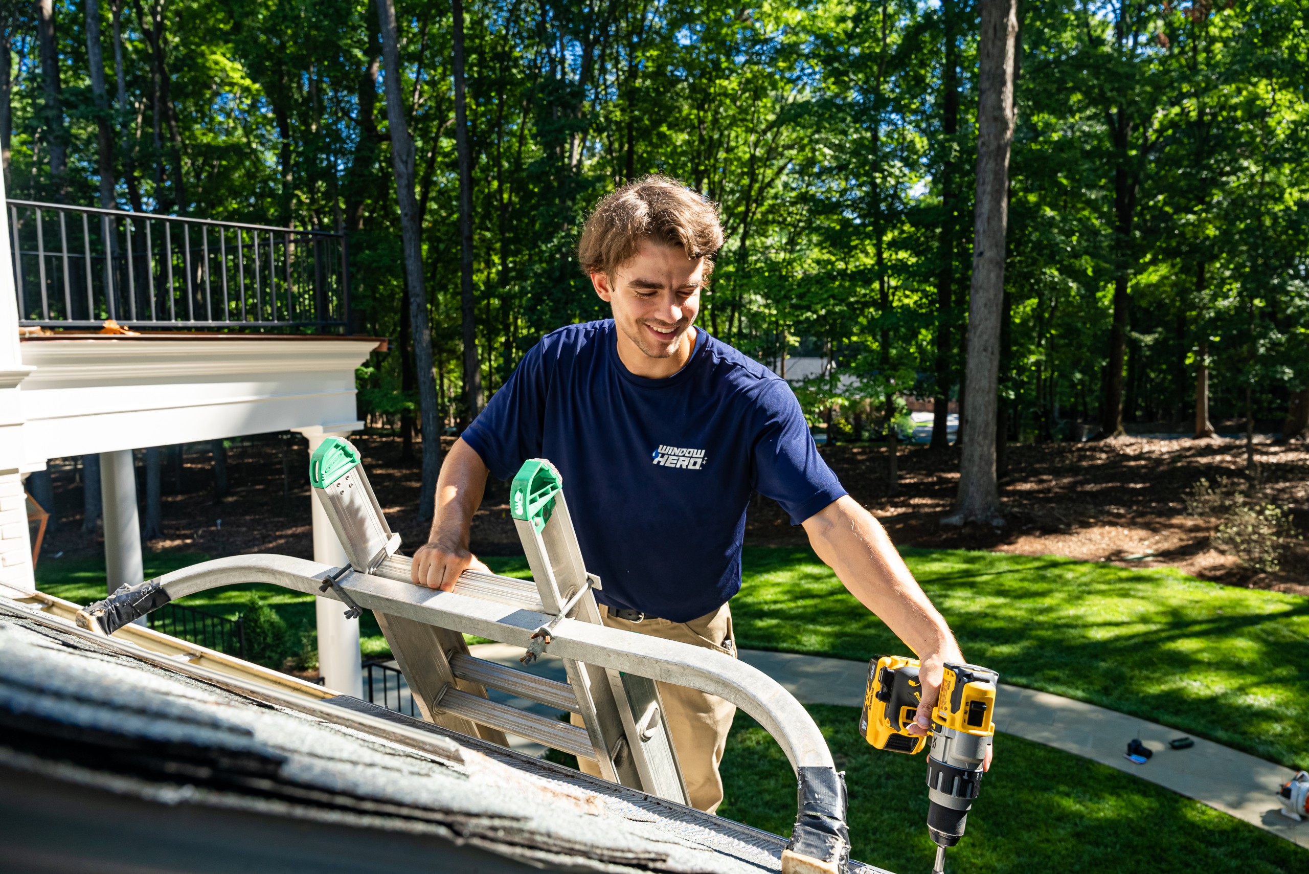 Window Hero Charlotte Image