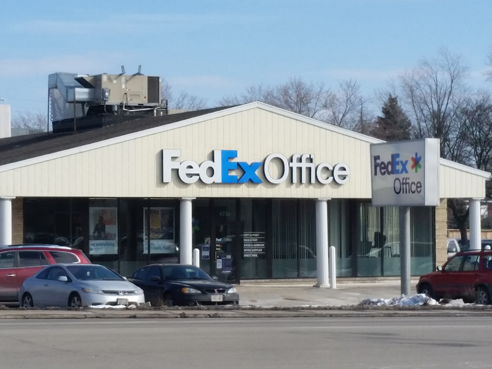 FedEx Office Print & Ship Center 4736 S 76th St, Greenfield, WI