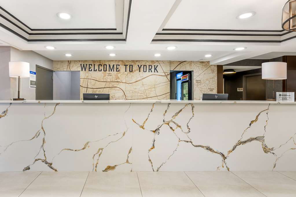 Best Western Plus Heritage Rail Inn & Suites Image