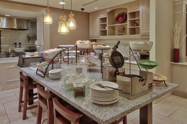 Images Hilton Garden Inn Albuquerque/Journal Center