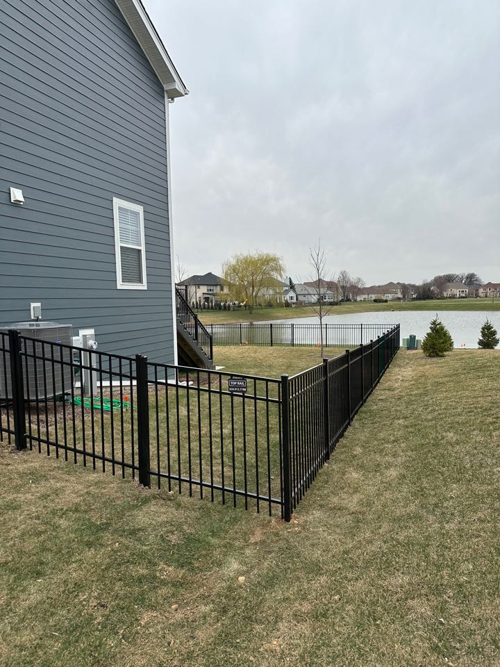 Top Rail Fence Naperville Image