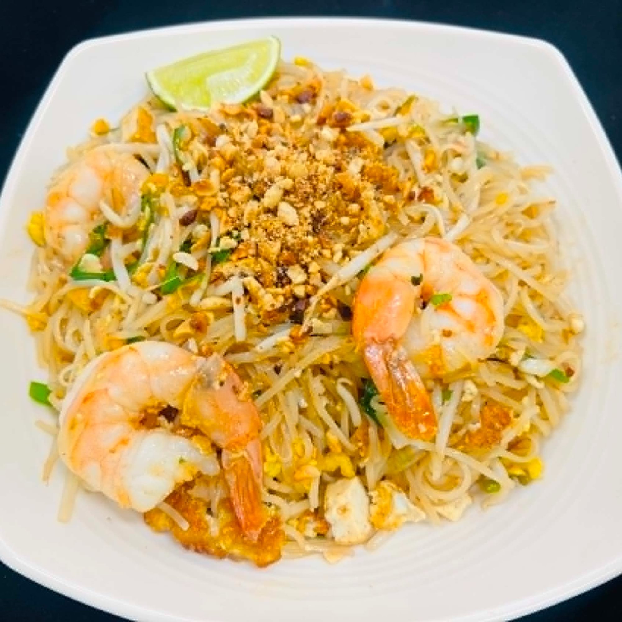 60. Pad Thai Street Style