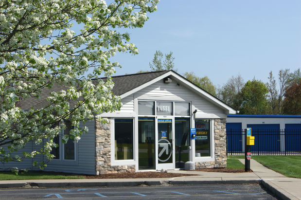 Images Compass Self Storage