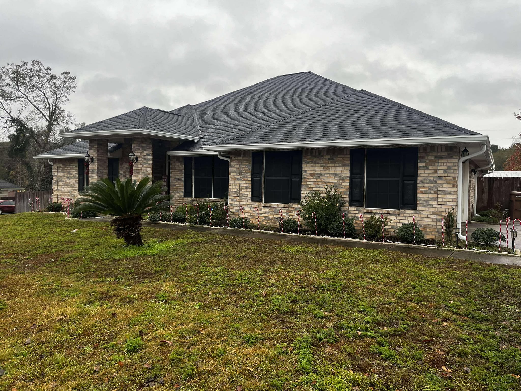 Southern Gutters LLC Image