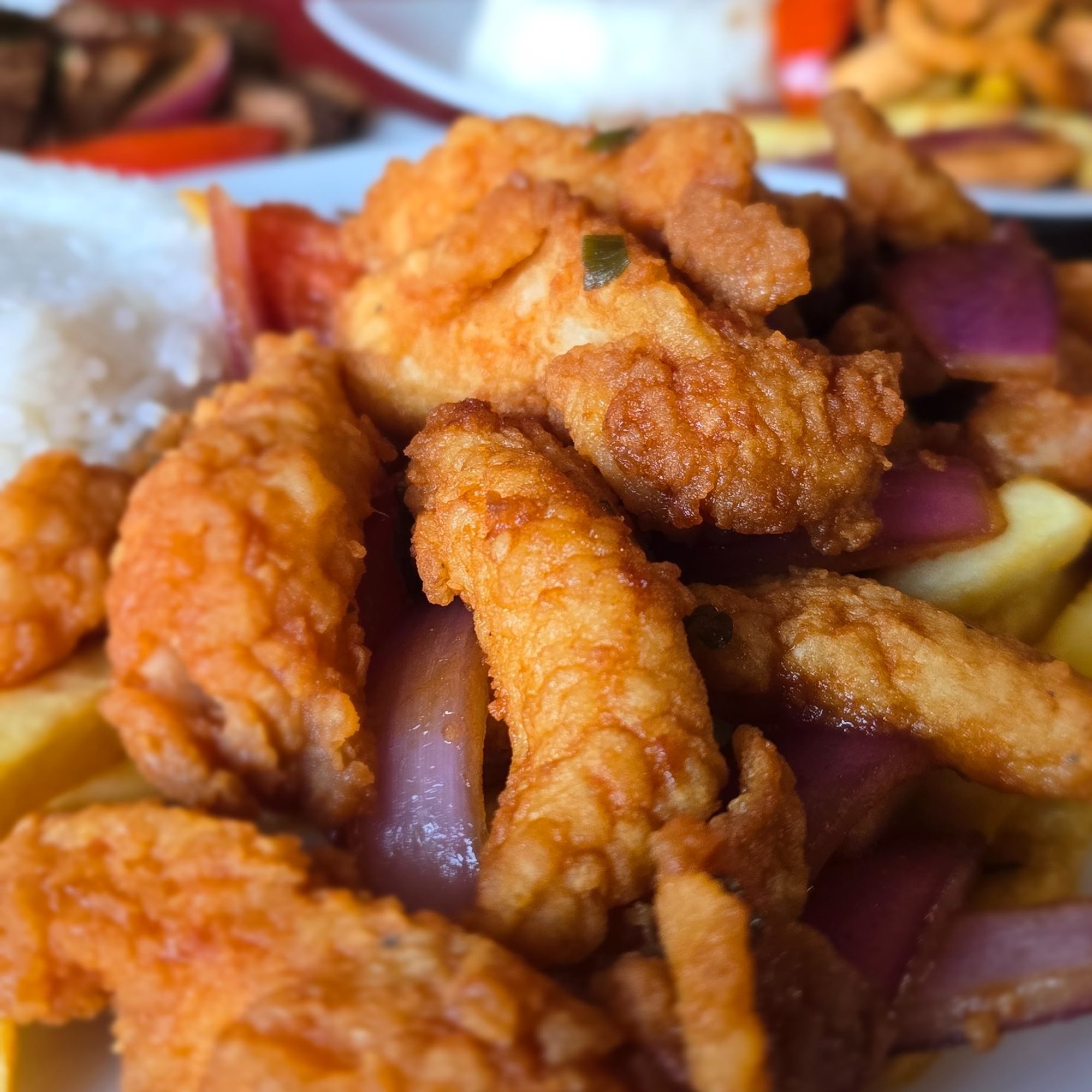 Pescado Saltado