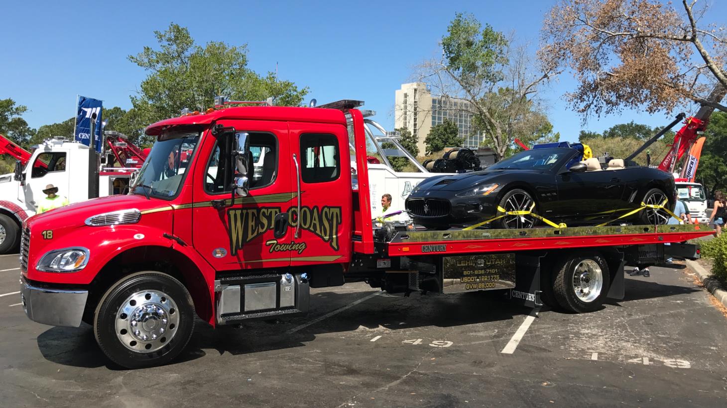 West Coast Heavy Duty Towing & Recovery Photo