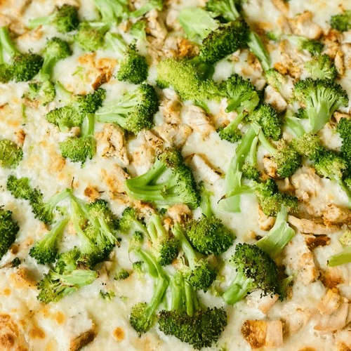 Broccoli Chicken Alfredo Pizza (Large)