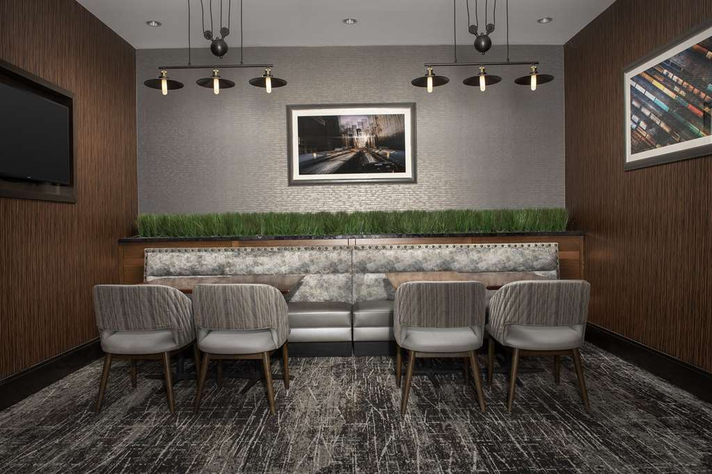 Embassy Suites by Hilton Springfield Image