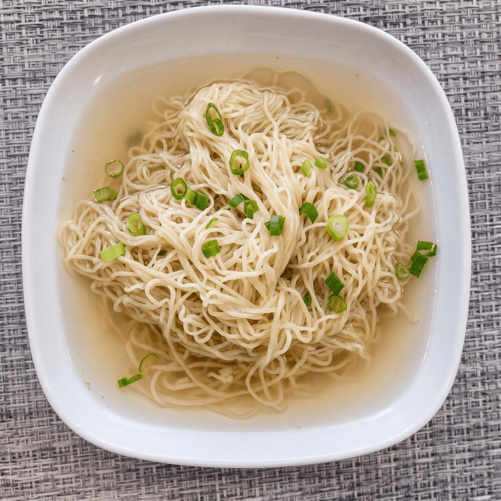 Plain Noodles Soup / 淨湯麵
