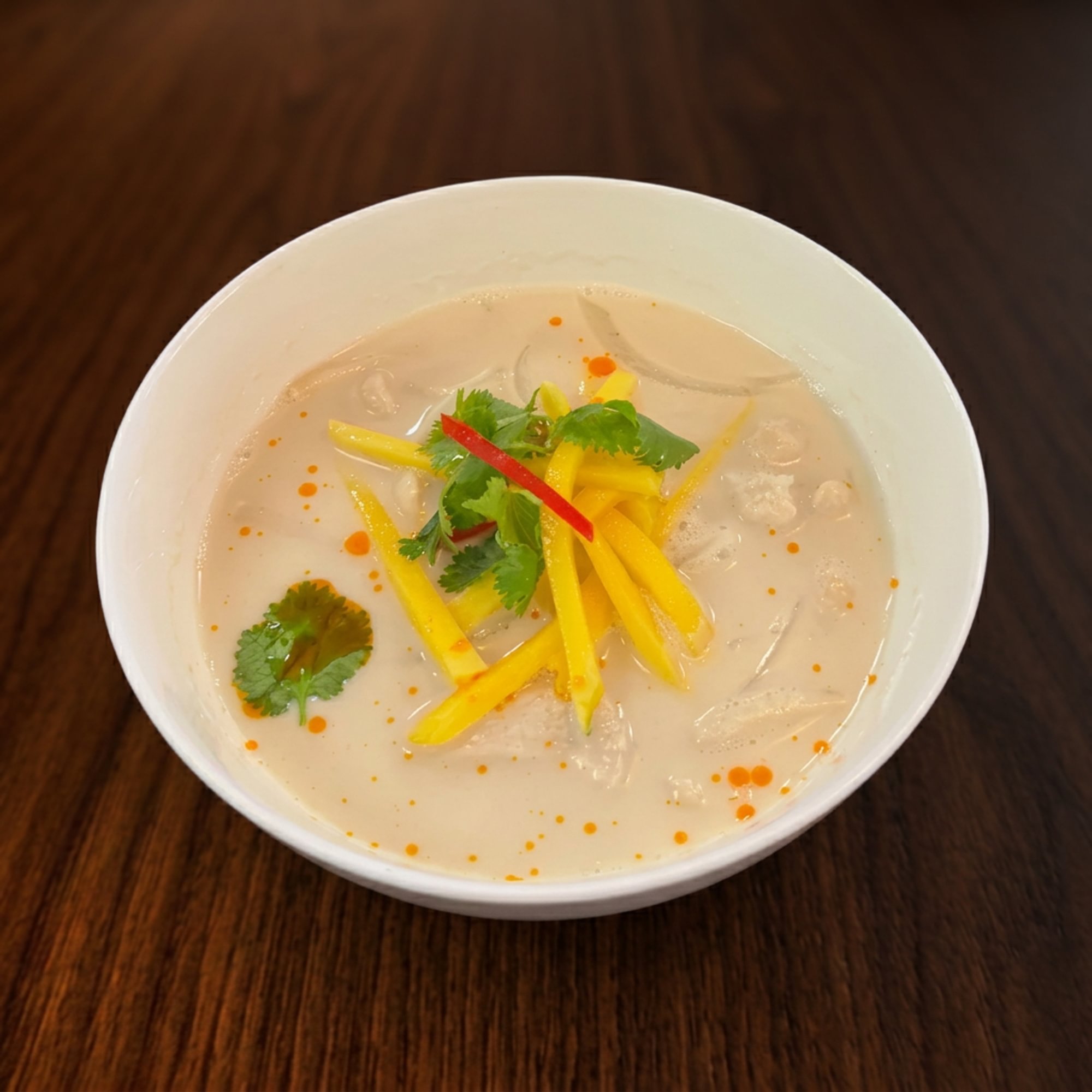 Tom Kha