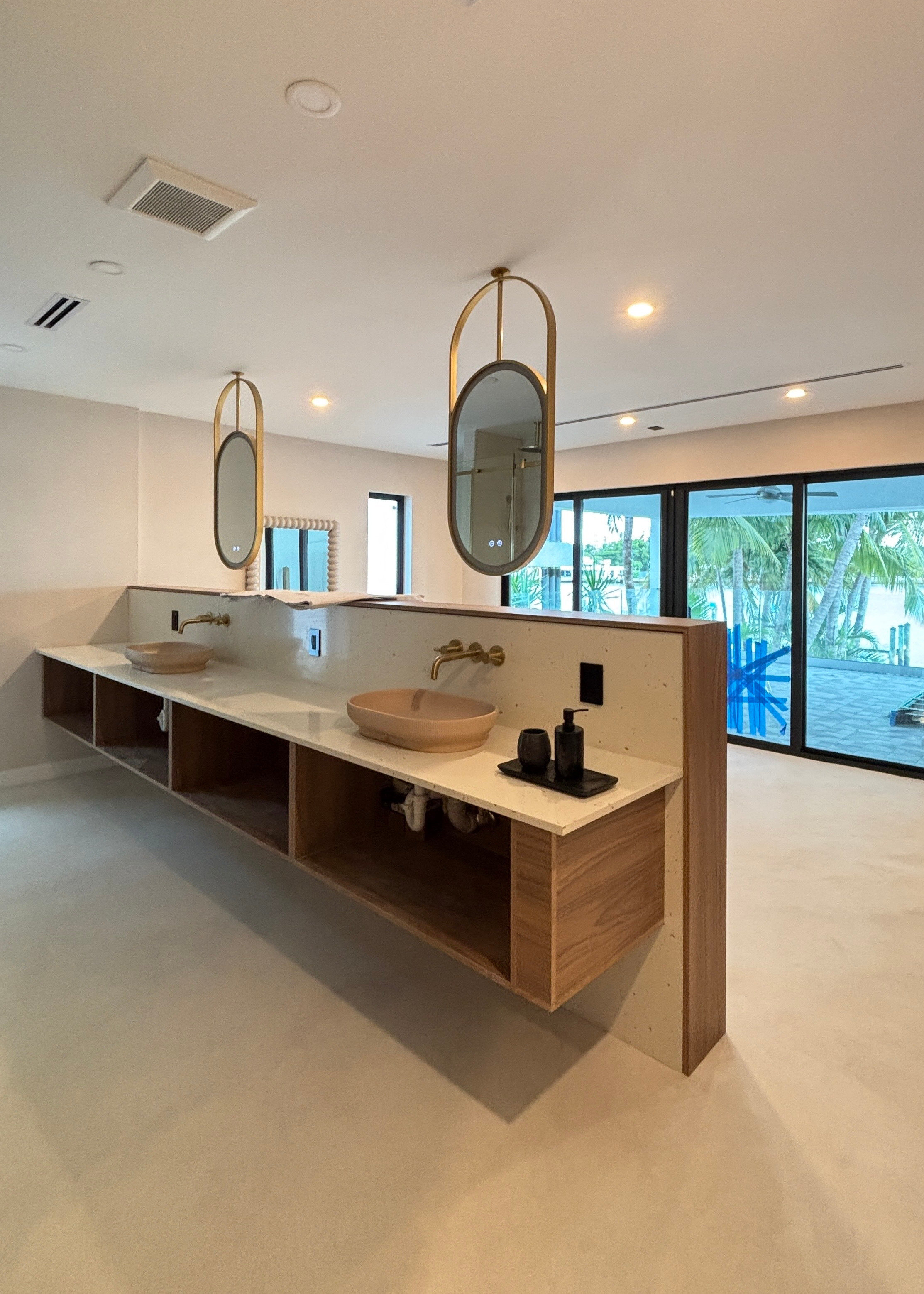 Monarch Custom Finishes Inc