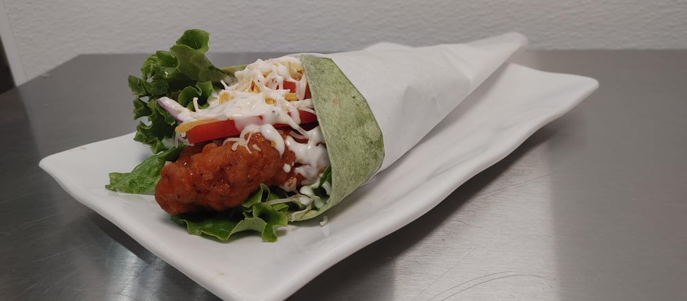 Buffalo Chicken Wrap & Fry