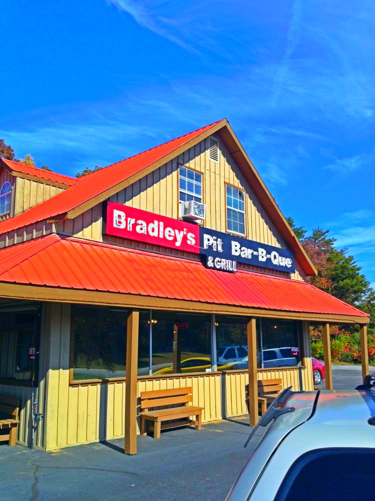 Bradley's Pit Barbecue & Grill Photo