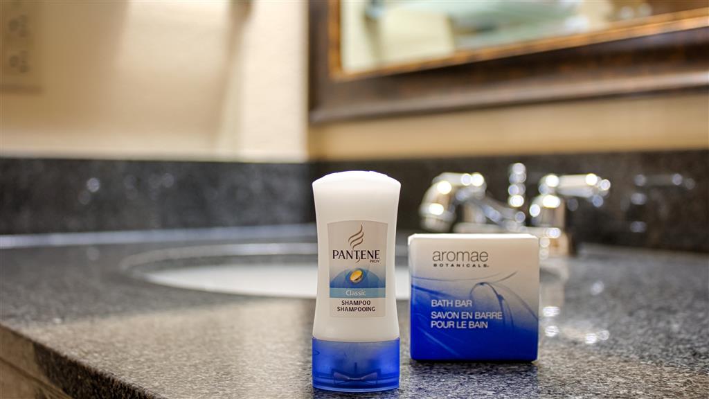 Best Western Plantation Inn Image