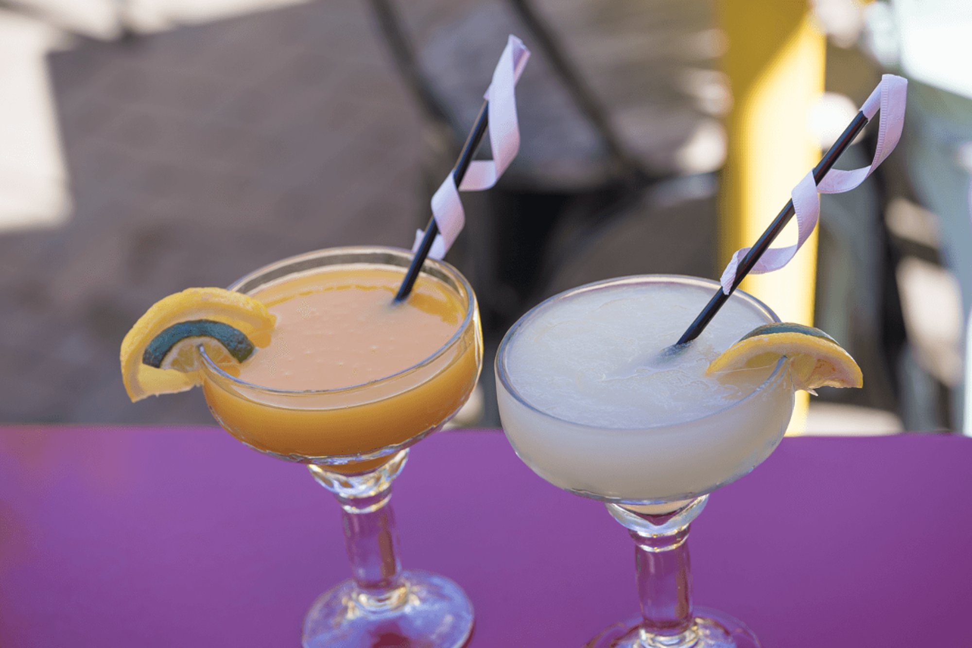 FROZEN MANGO Glass