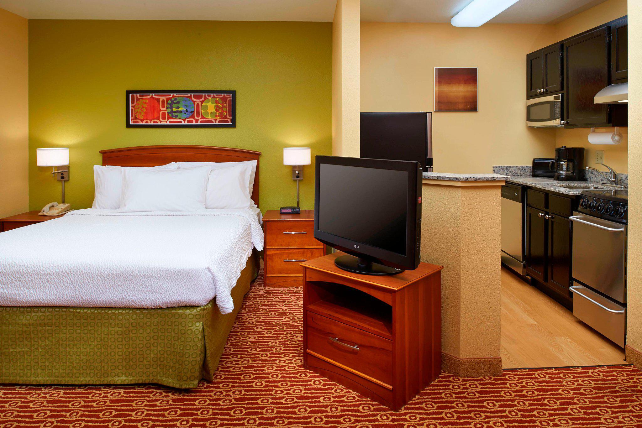 TownePlace Suites by Marriott Chicago Elgin/West Dundee Photo