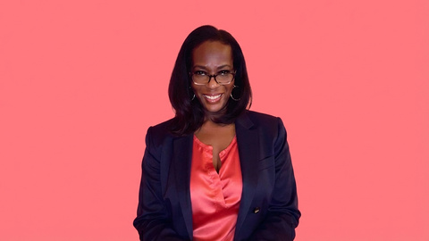 Sharmyn Blake - TurboTax Expert Logo