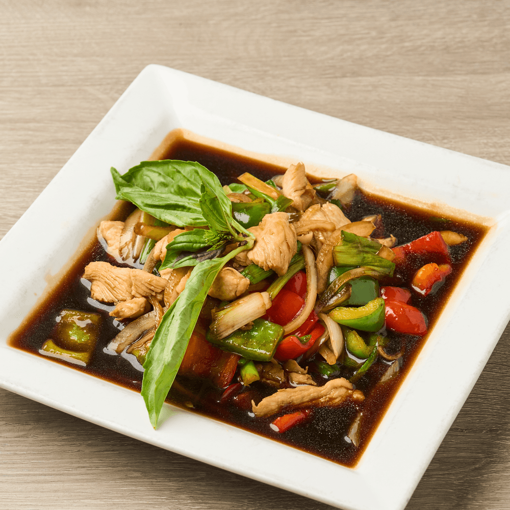 L Spicy Basil Leaves