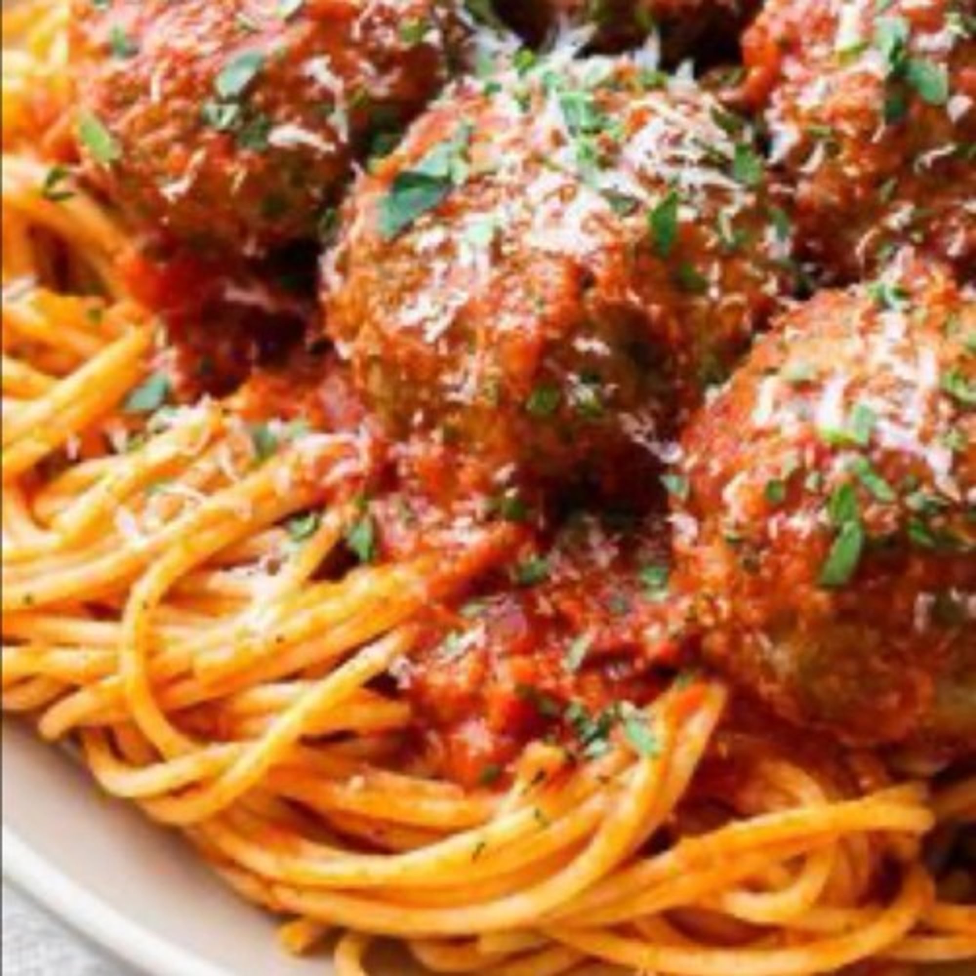 Spaghetti & Meatballs