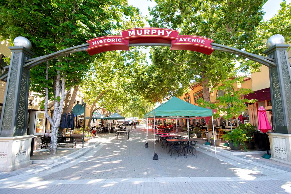 Hampton Inn & Suites Sunnyvale Silicon Valley Image