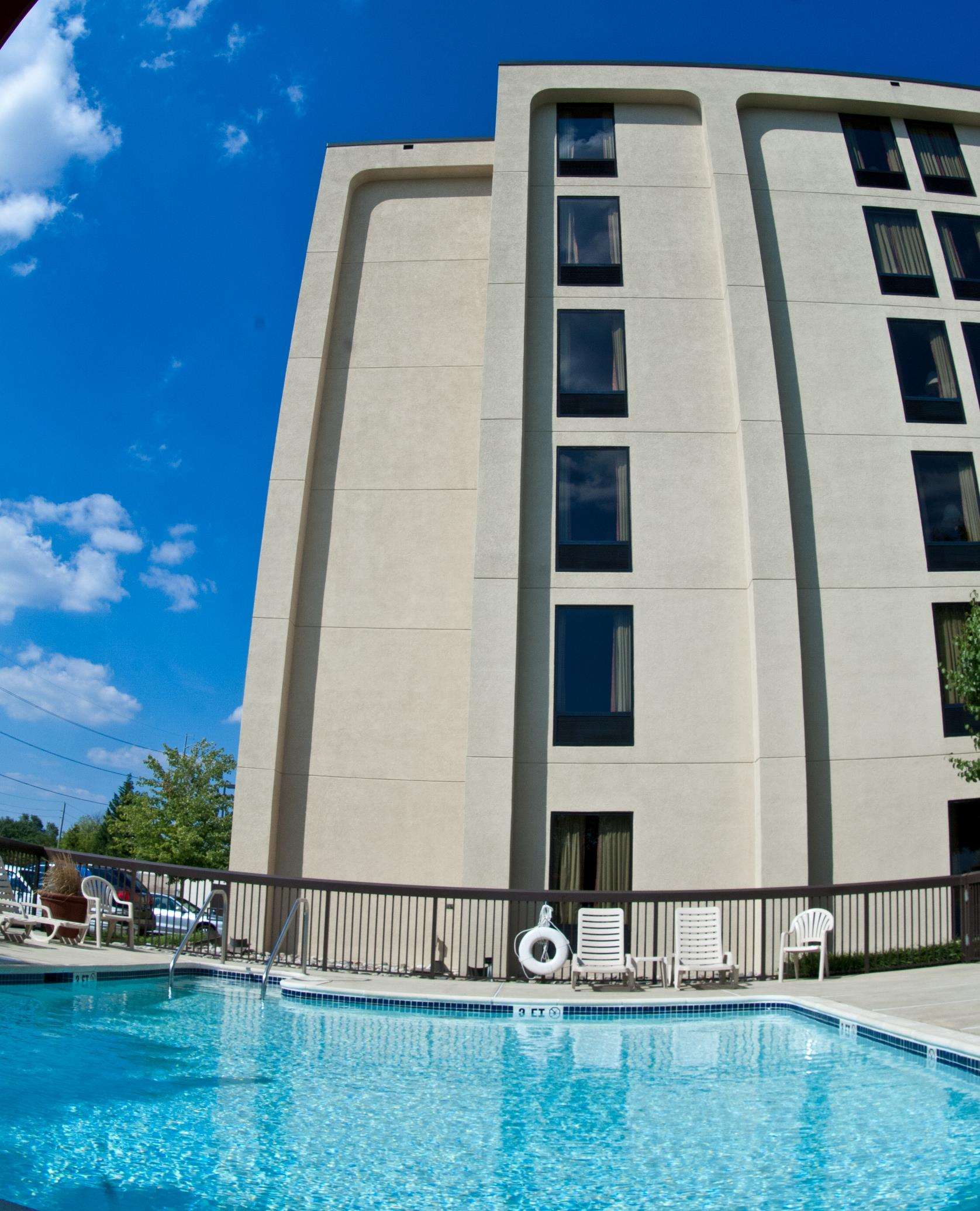 Hampton Inn Philadelphia-International Airport Photo